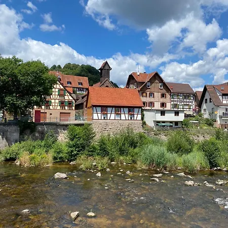 Privatzimmer Staver בית אירוח Weisenbach